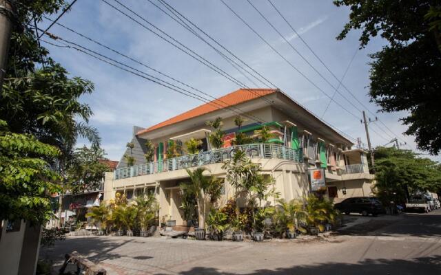 RedDoorz near Marvel City Mall