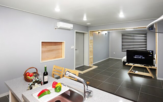 Muju Deogyu Mt. Forest Pension