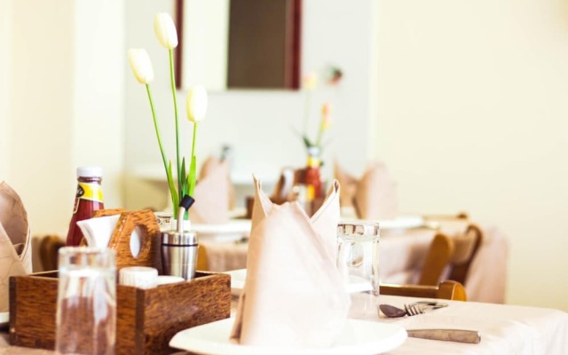 Antique Legacy Hotel