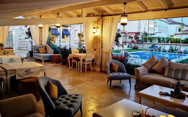 Salbakos Herakleia Boutique Hotel