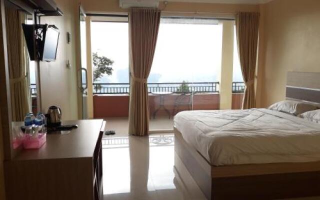 Cra Hotel