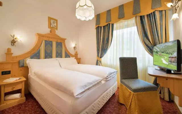 Hotel Cristallo