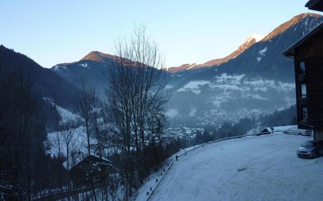 Appartement Saint-Jean-d'Aulps, 1 pièce, 6 personnes - FR-1-573-71