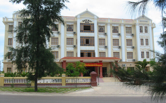 Ban Mai Quang Binh Hotel