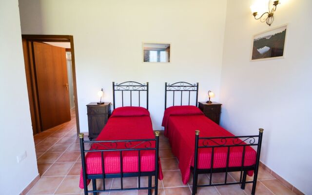 Tenuta Santicuti