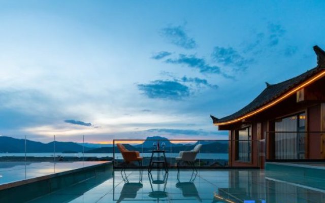 Shanhai Yushu Designer Lakeview Holiday Guesthouse
