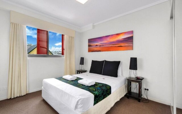 The Hub Apartments