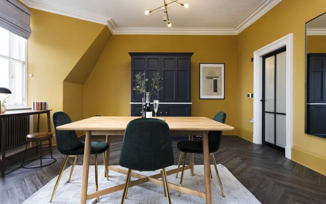 29 Queen Street Aparthotel