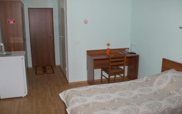 Hotel "AZAL"