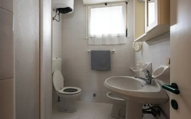 Bright Apartment Just Steps From the Beach