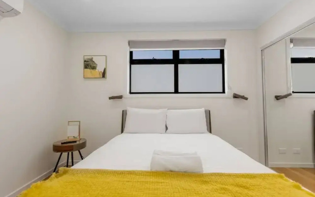 Impressive & Spacious new Townhouse@preston