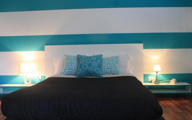 Defensa 821 Bed & Breakfast