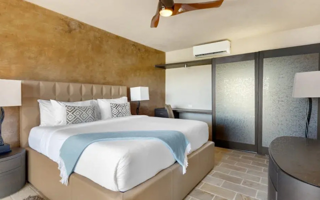 6 BR Villa On Crocus Bay With Pool Concierge