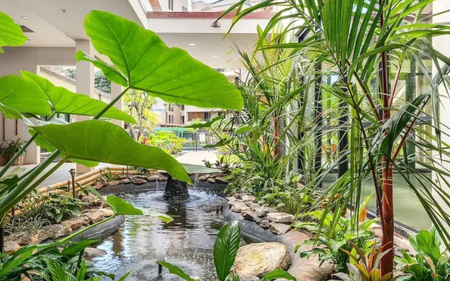 Valley Isle 304 in Lahaina