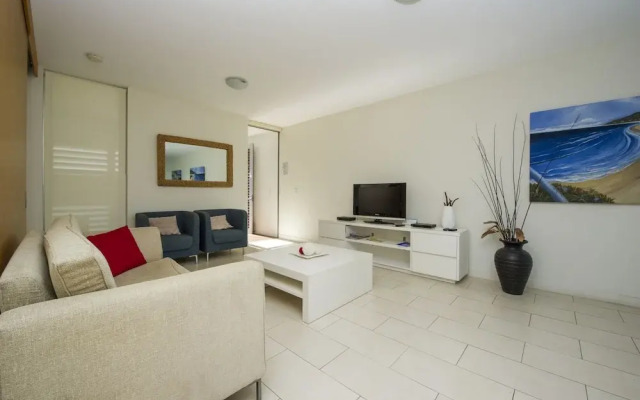 1 Bright Point Apartment 1502