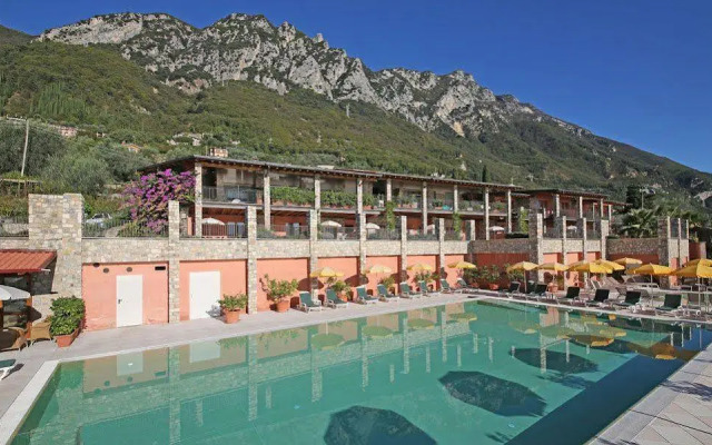 Residence Borgo Dei Limoni