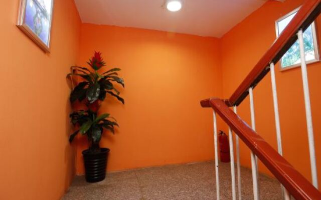 Jinshun Theme Hotel (Xi'an Bell Tower Huomashi Branch)