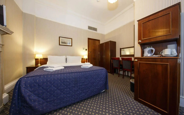 Regency House