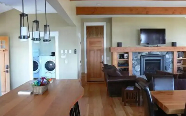 Black Rock Beach House