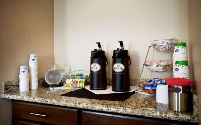 Hampton Inn & Suites Arroyo Grande/Pismo Beach Area, CA