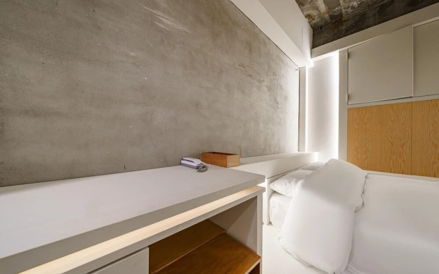 Ado Hotel