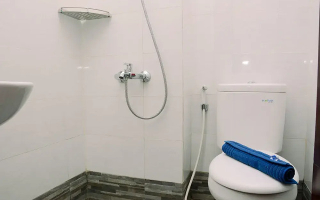 Affordable Room at Guesthouse Galuh Mas