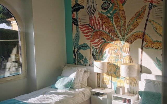 Blue Dream Cannes Guesthouse