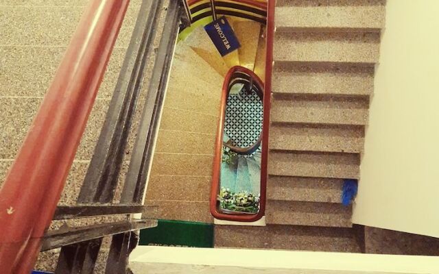 ComCC Hostel And Coffee