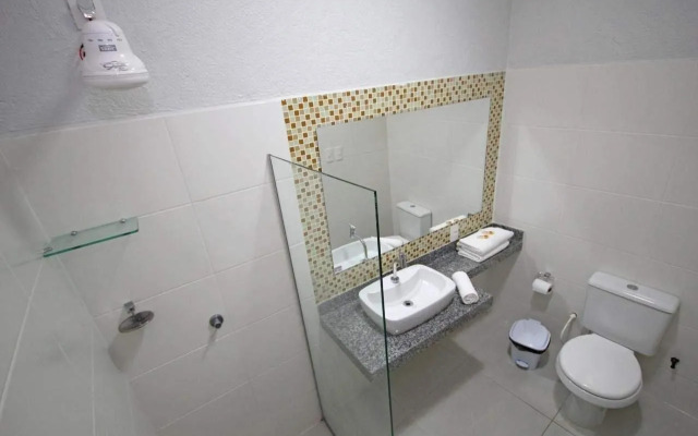 Hotel Encantos De Penedo