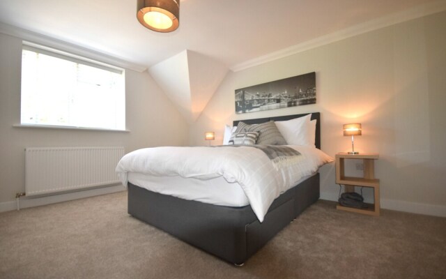 Westhampnett House , Chichester 492113