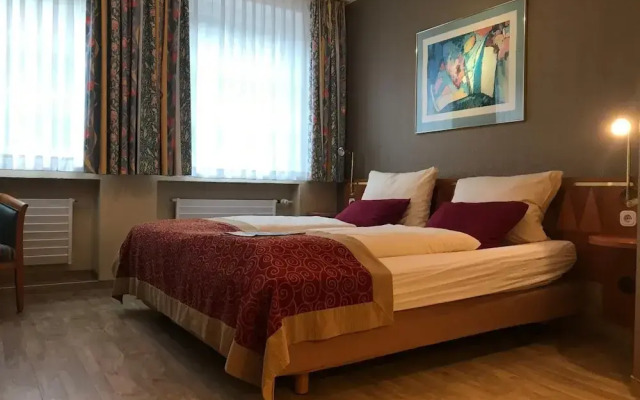 Hotel Alt Montjoie