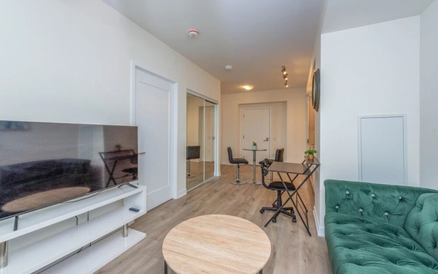 PlanURstay - Harbour Front Toronto