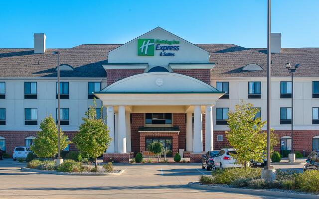 Holiday Inn Express & Suites Lafayette East, an IHG Hotel