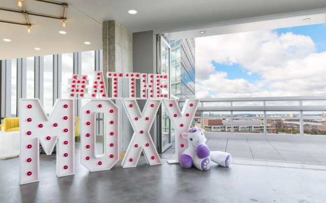 Moxy Boston Downtown