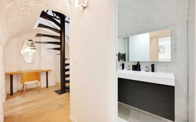 Charming Apartment - 3br/8p - Sentier