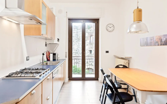 Veronetta Apartment with Balcony