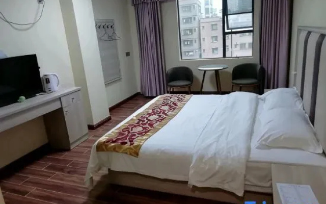 Luhe Business Hotel