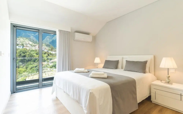 Villa Lorenzo by Atlantic Holiday
