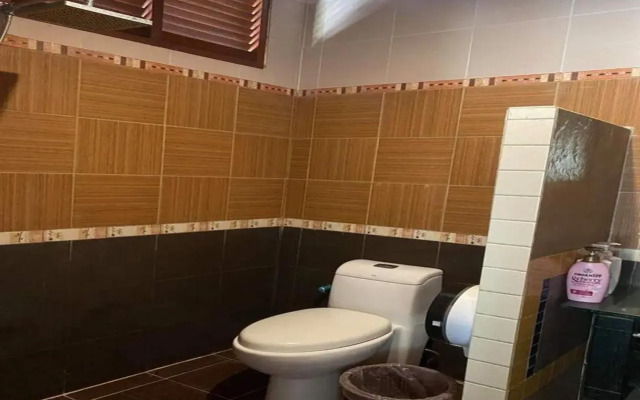 The Corner Transit Hostel