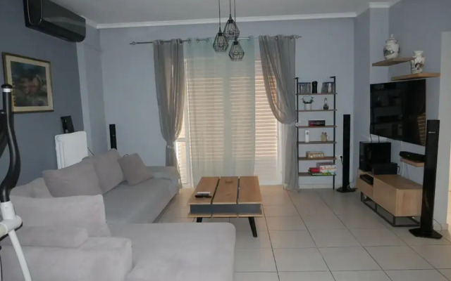 Gio s Central Cosy Apartment With Private Balcony