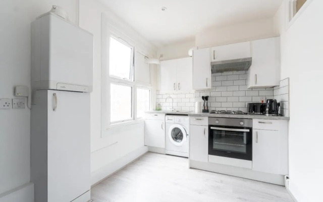 Kennington Apartment E/Apartment