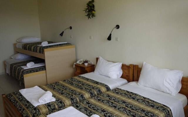 Konstantis Aparthotel