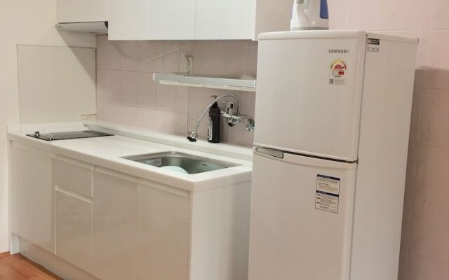 Jeju Red Roof Pension