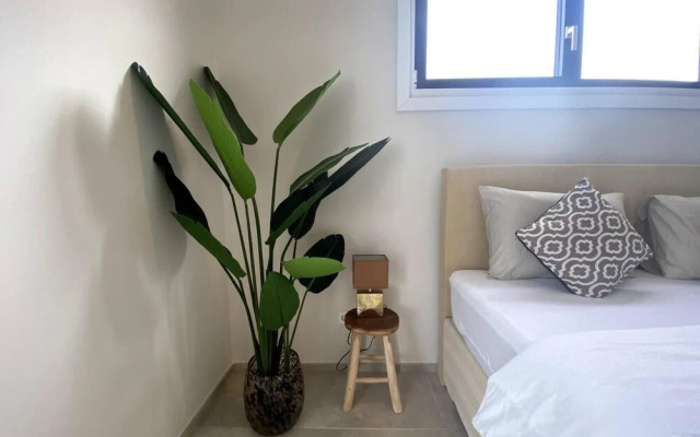 Impeccable 2-bed Apartment in Willemstad