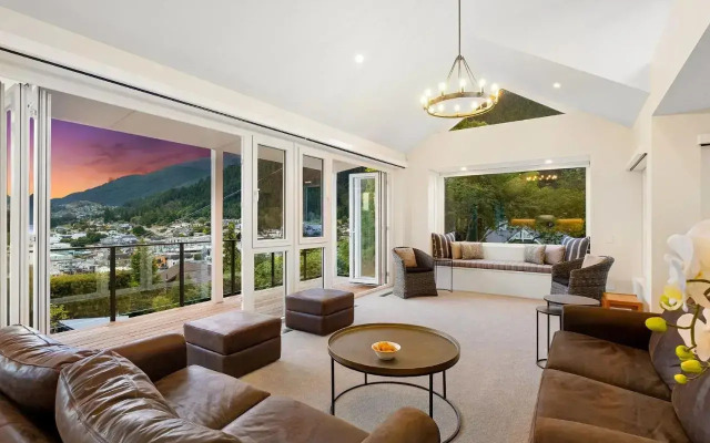 Stonehill Villa 1