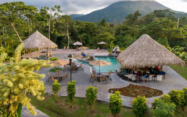 Arenal Manoa & Hot Springs Resort