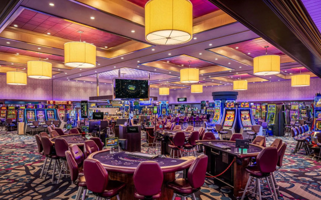 Harrah's Metropolis Hotel & Casino - A Caesars Rewards Destination