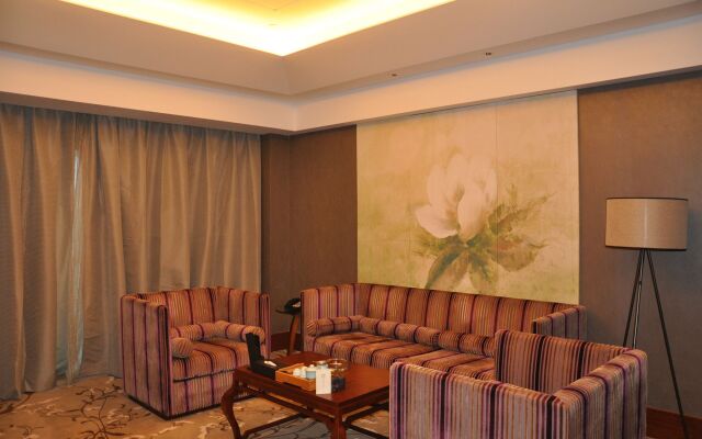 Grand Skylight International Hotel Gongqingcheng