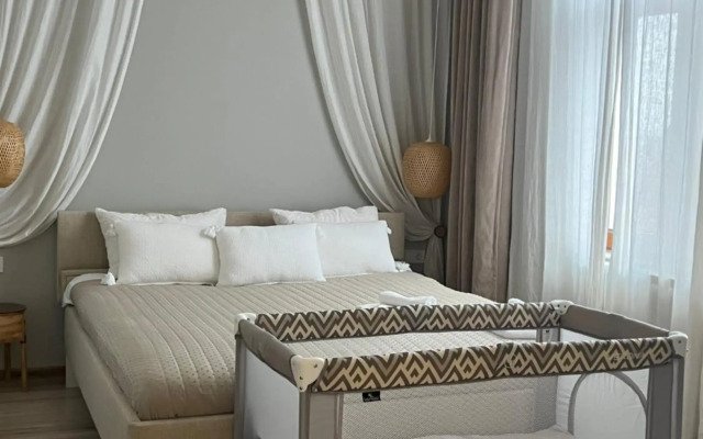 La Strada Apartments