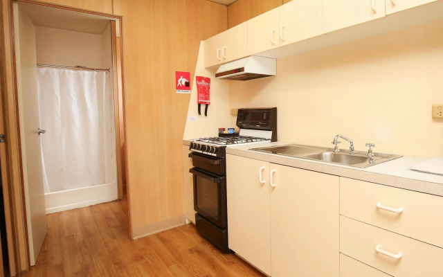 Aquarius All Suite Apartments